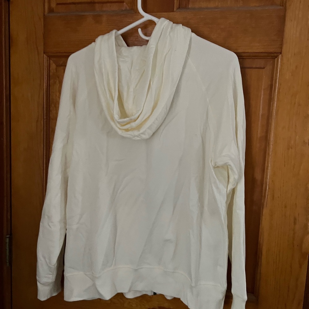 NWT Torrid cream super soft zip up hoodie size 1 - Picture 3 of 3